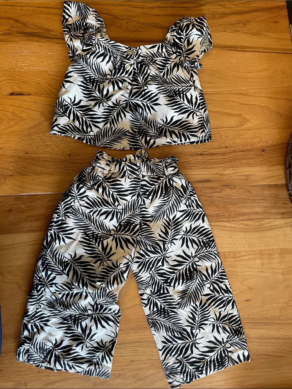 btween Black & White Leaf-Print Wide Leg Matching Set - Picture 3 of 6
